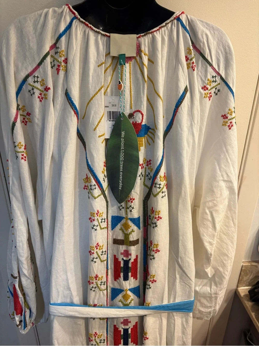 NWT Farm Rio Macaw Tassel-Tie Embroidered Maxi Dress Size M - Picture 7 of 16